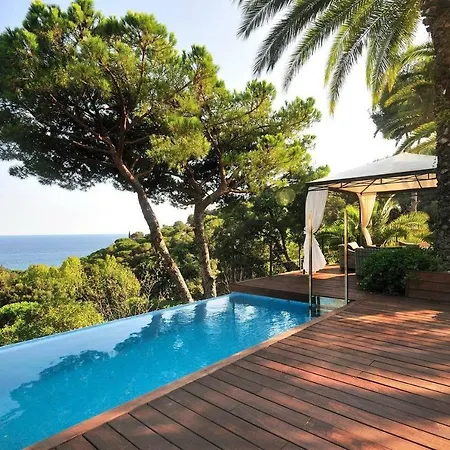 De Lujo Con Playa Privada Villa *